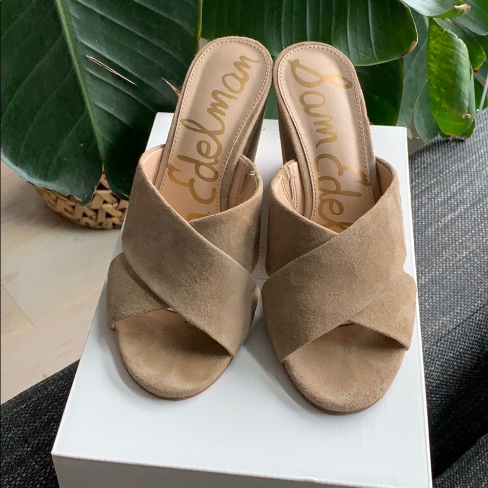 Sam Edelman suede nude sandal wedge heels